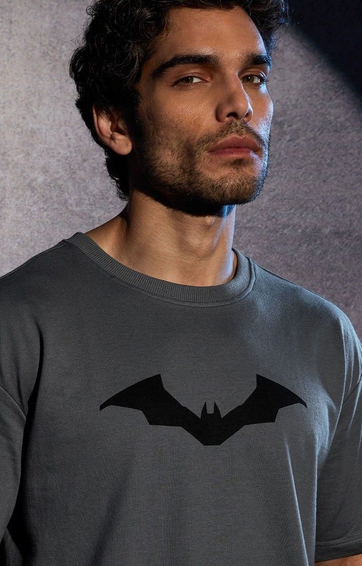 Men's Batman: The Cowl Grey Printed Oversized T-Shirt
