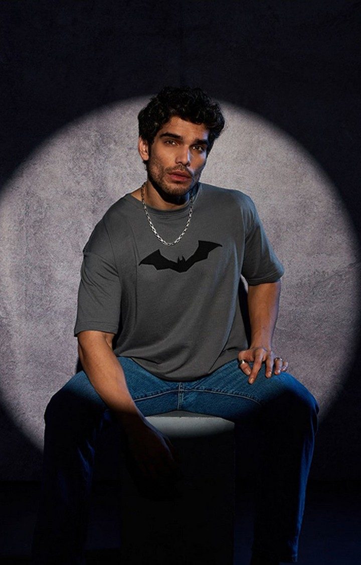 Men's Batman: The Cowl Grey Printed Oversized T-Shirt