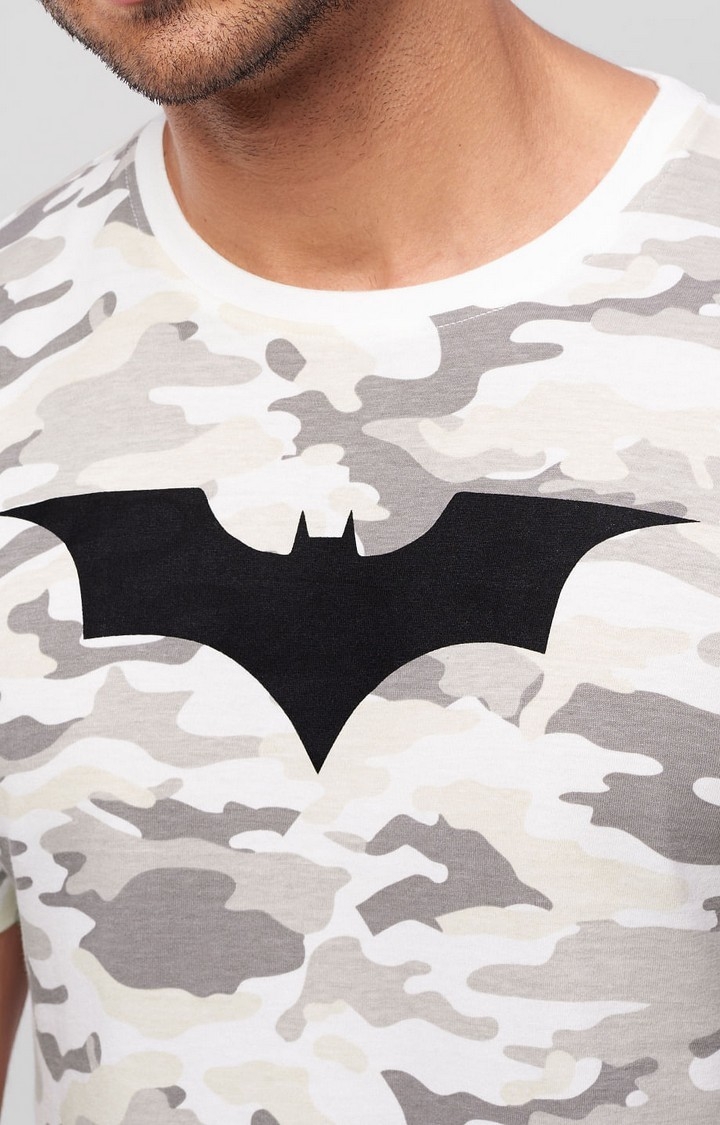 Men's Batman: Logo Off White Camouflage Printed Regular T-Shirt