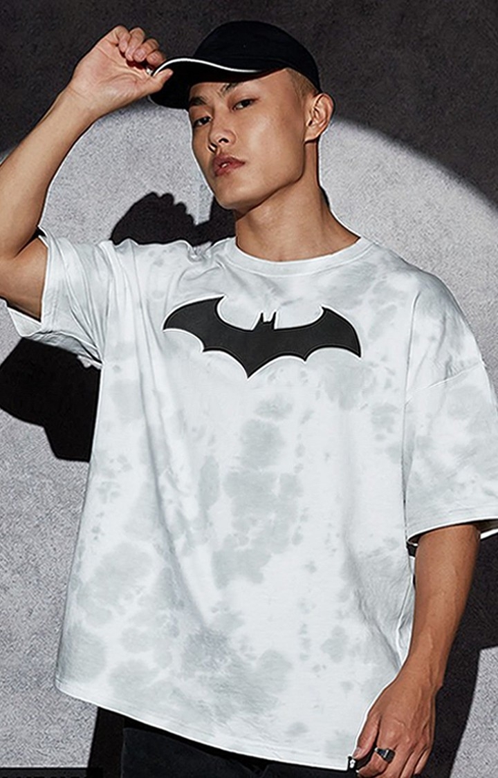 Men's Batman: Bat Signal Tie Dye White Printed Oversized T-Shirt