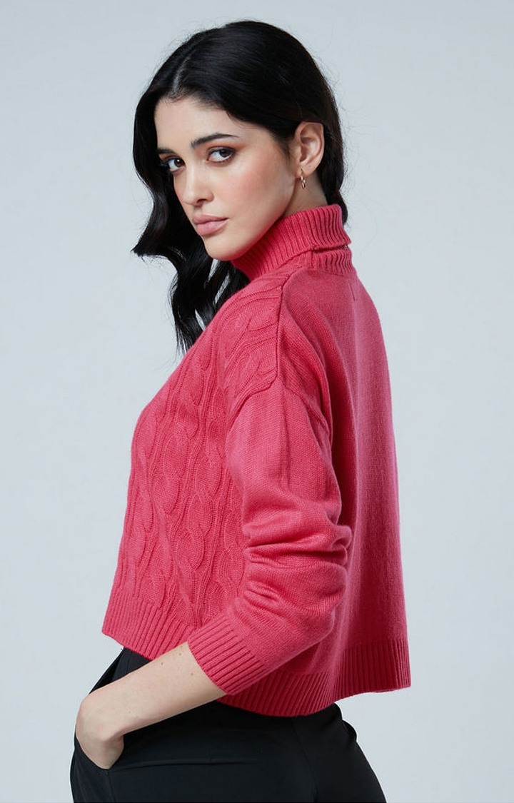 Women's Pink Solid Sweaters