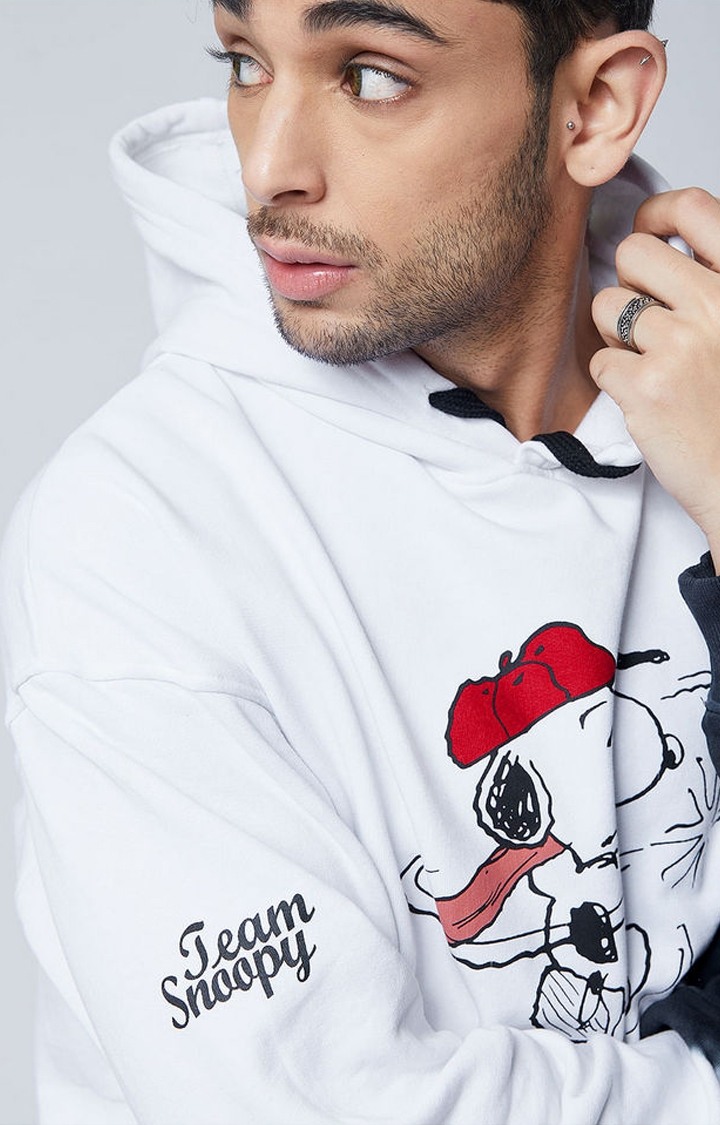 Men's Peanuts: Snoopy Swag White & Black Printed Hoodies