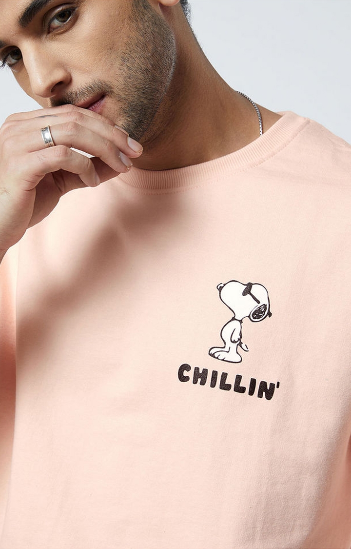 Men's Peanuts: Chilling Pink Solid Oversized T-Shirt