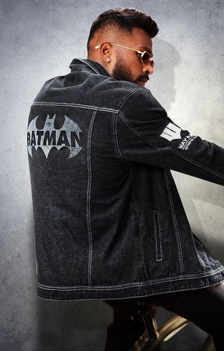 Men's Batman: Wayne's Bat Black Printed Denim Jacket