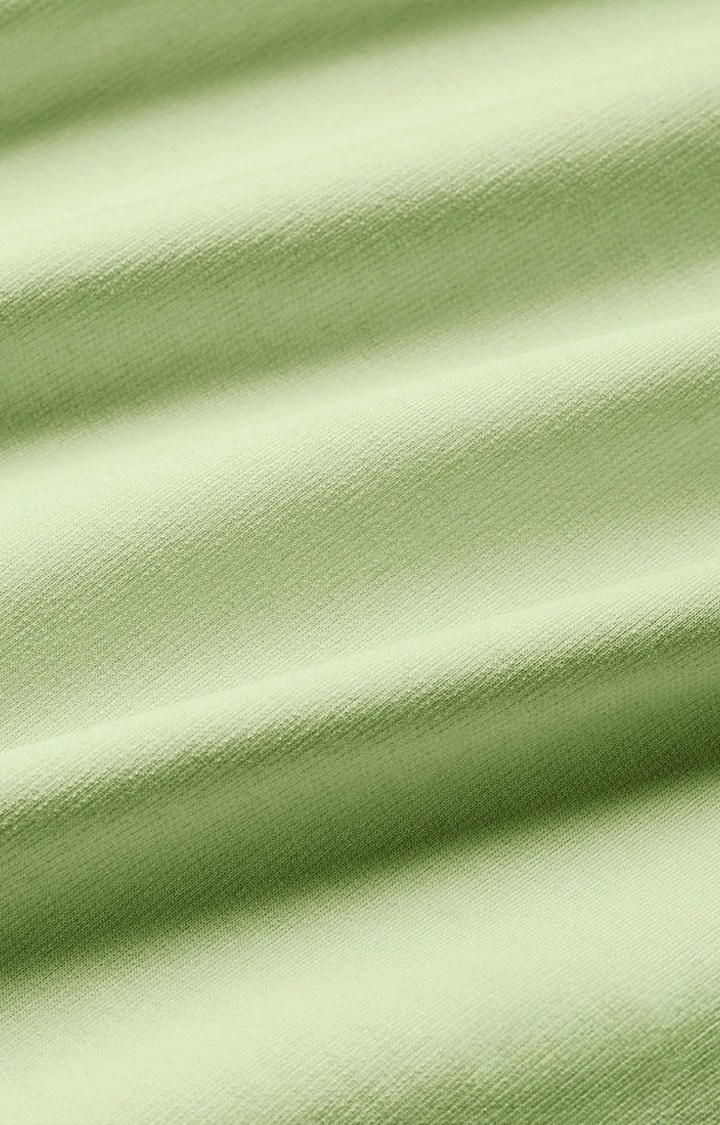 Men's Green Solid Regular T-Shirt