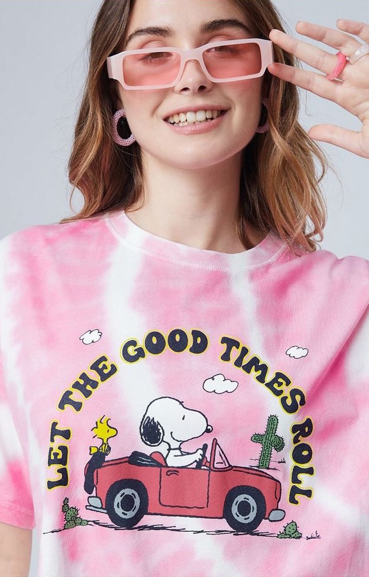 Women's Peanuts: Good Times Pink & White Tie Dye Printed Oversized T-Shirt