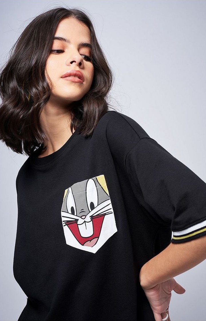 Women's Looney Tunes: Bugs Bunny Black Solid Oversized T-Shirt