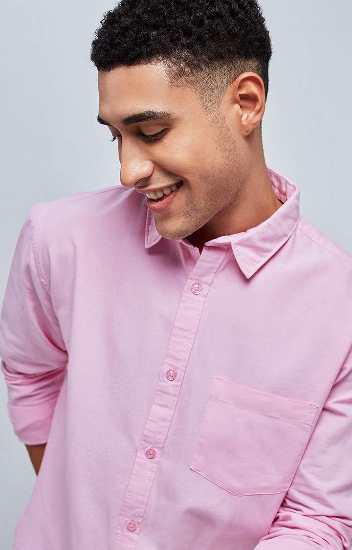 Men's Oxford Pink Solid Casual Shirt