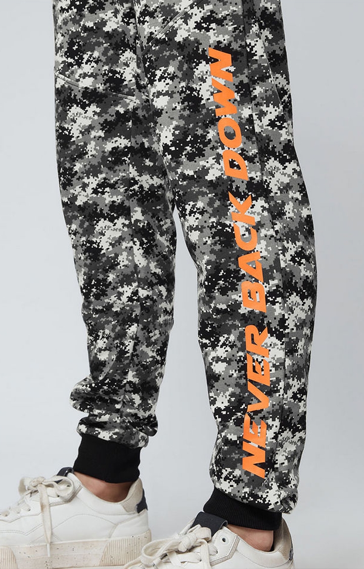 Men's  Grey Cotton Camoflauged Activewear Joggers