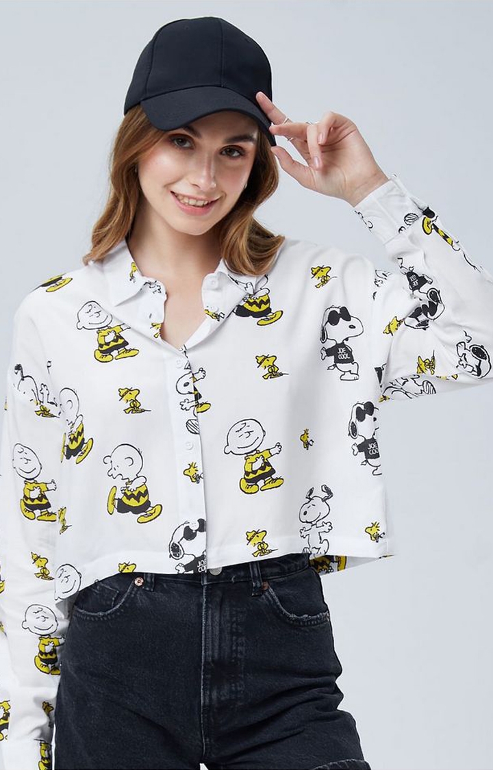 Women's Peanuts: Buddies White Printed Crop Shirt
