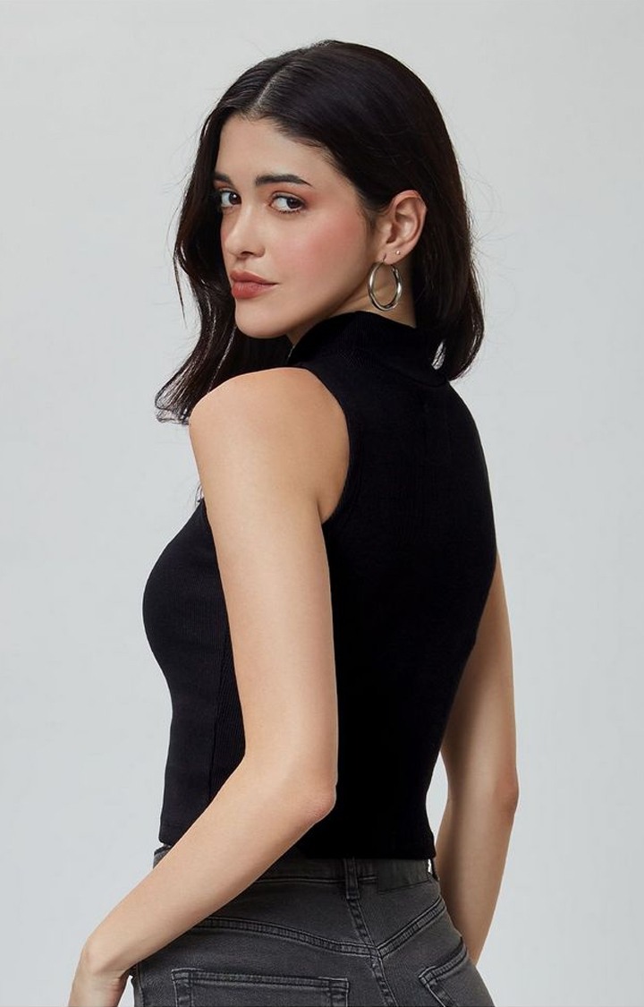 Women's Black Solid Crop Top