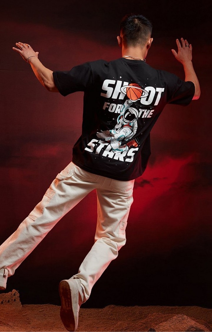 Men's TSS Originals: Shoot For The Stars Black Graphic Printed Oversized T-Shirt
