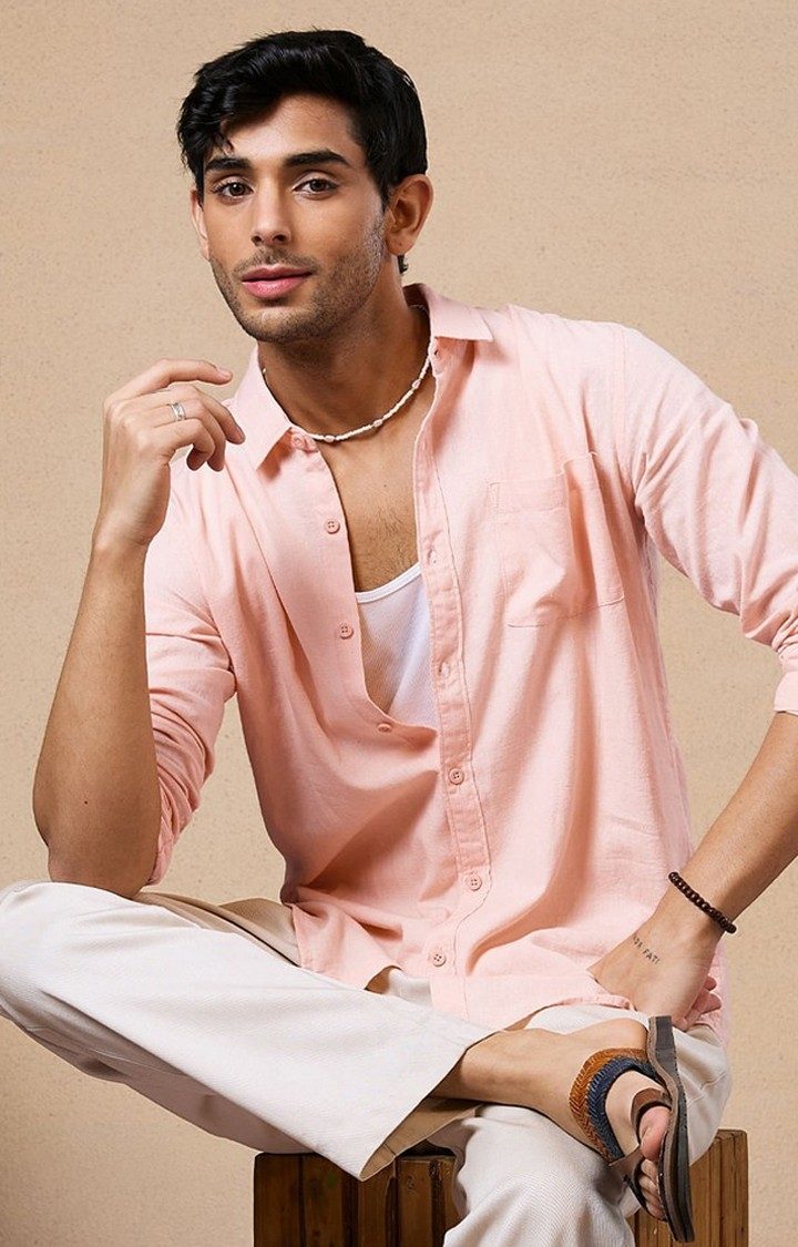 Men's Pink Solid Casual Shirt