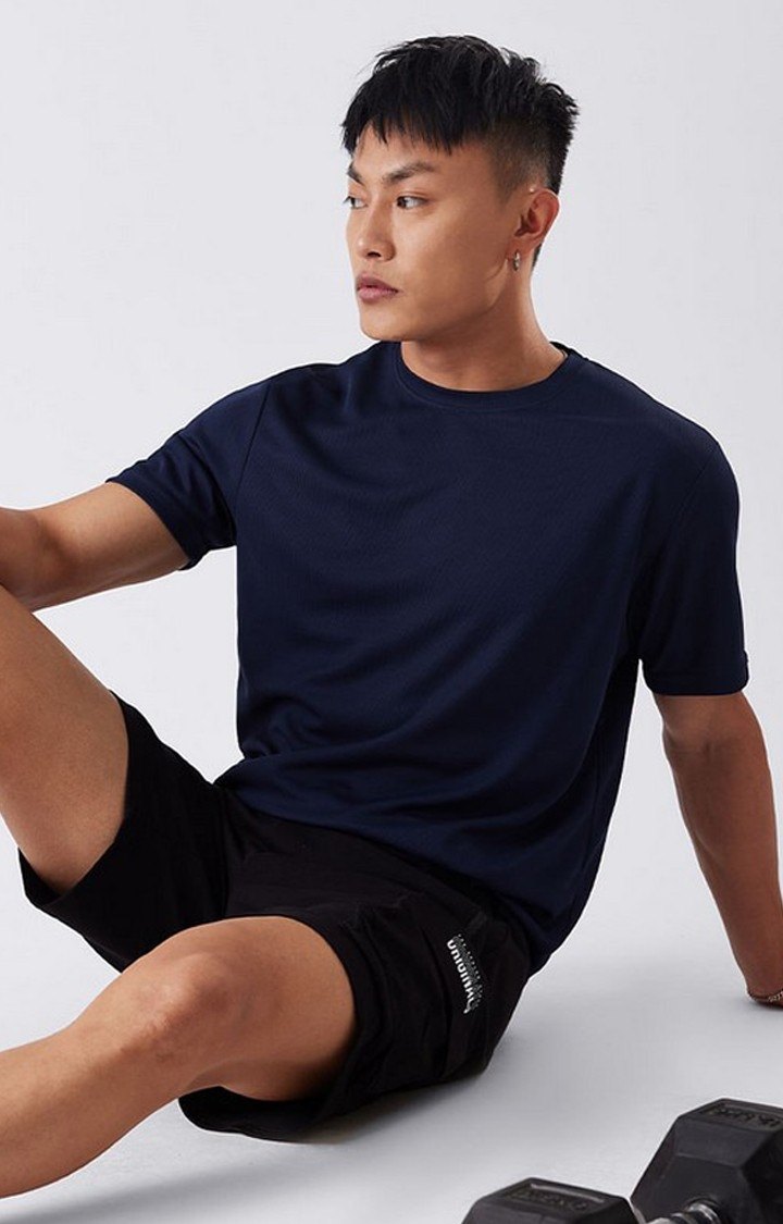 Men's Blue Solid Regular T-Shirt