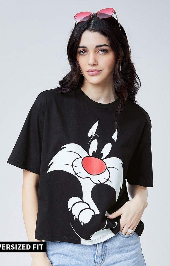 Women\'s Looney Tunes: Sylvester Black Printed Oversized T-Shirt | T-Shirts