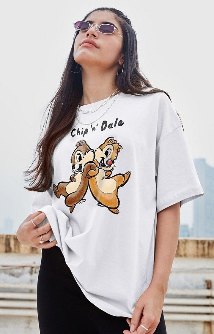 Women's Disney: Chip 'N' Dale White Printed Oversized T-Shirt