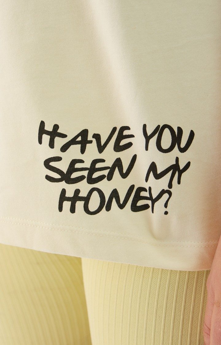 Women's Winnie The Pooh: Whimsical Women's Oversized T-Shirt