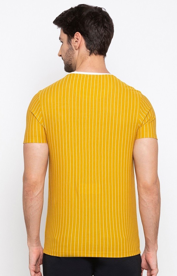 spykar | Spykar Yellow Cotton Slim Fit T-Shirt For Men 3