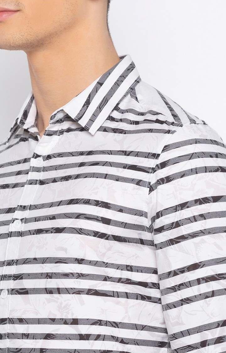 Men's White Polycotton Striped Casual Shirts
