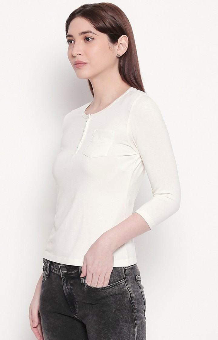 spykar | Spykar White Solid Slim Fit T-Shirt 2