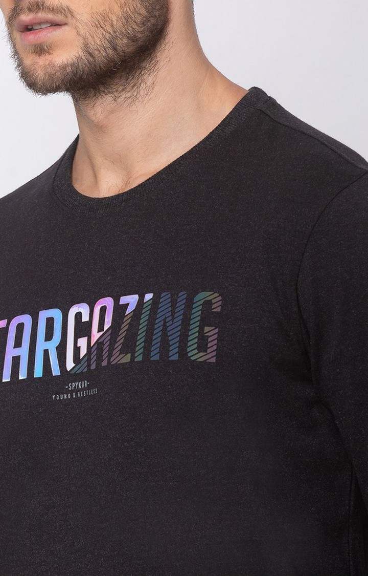Spykar Black Cotton Slim Fit Sweatshirt For Men