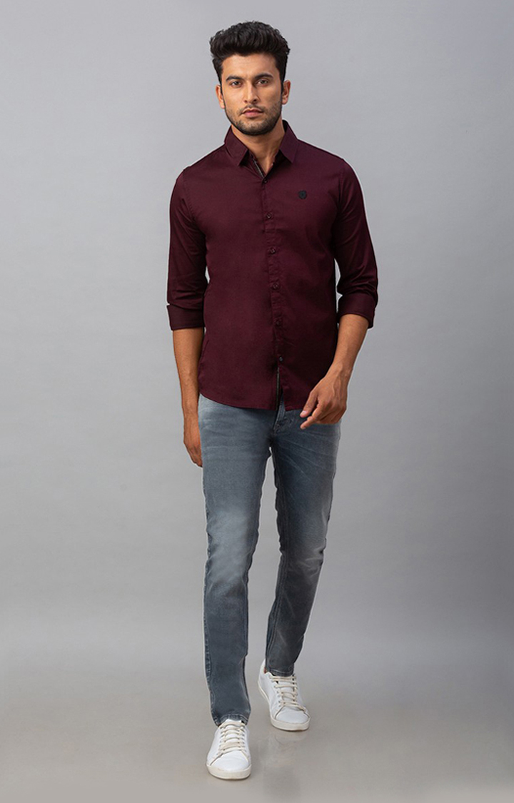 Men's Red Cotton Solid Casual Shirts