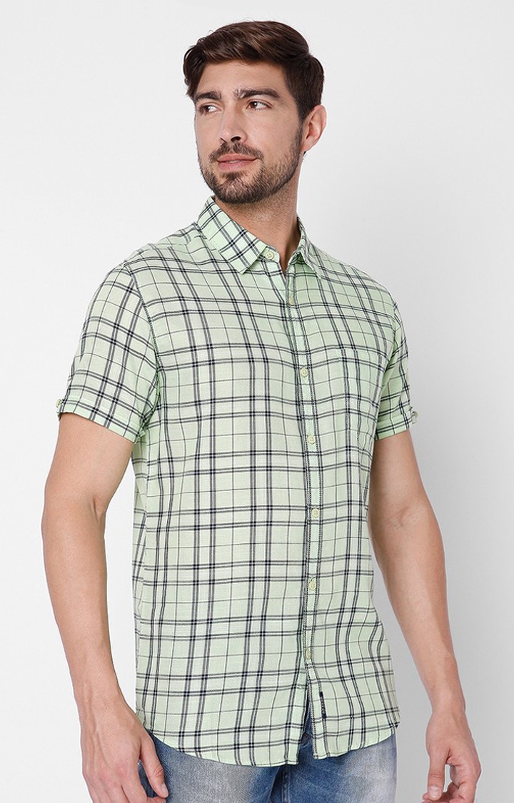 Men's Green Cotton Checked Casual Shirts