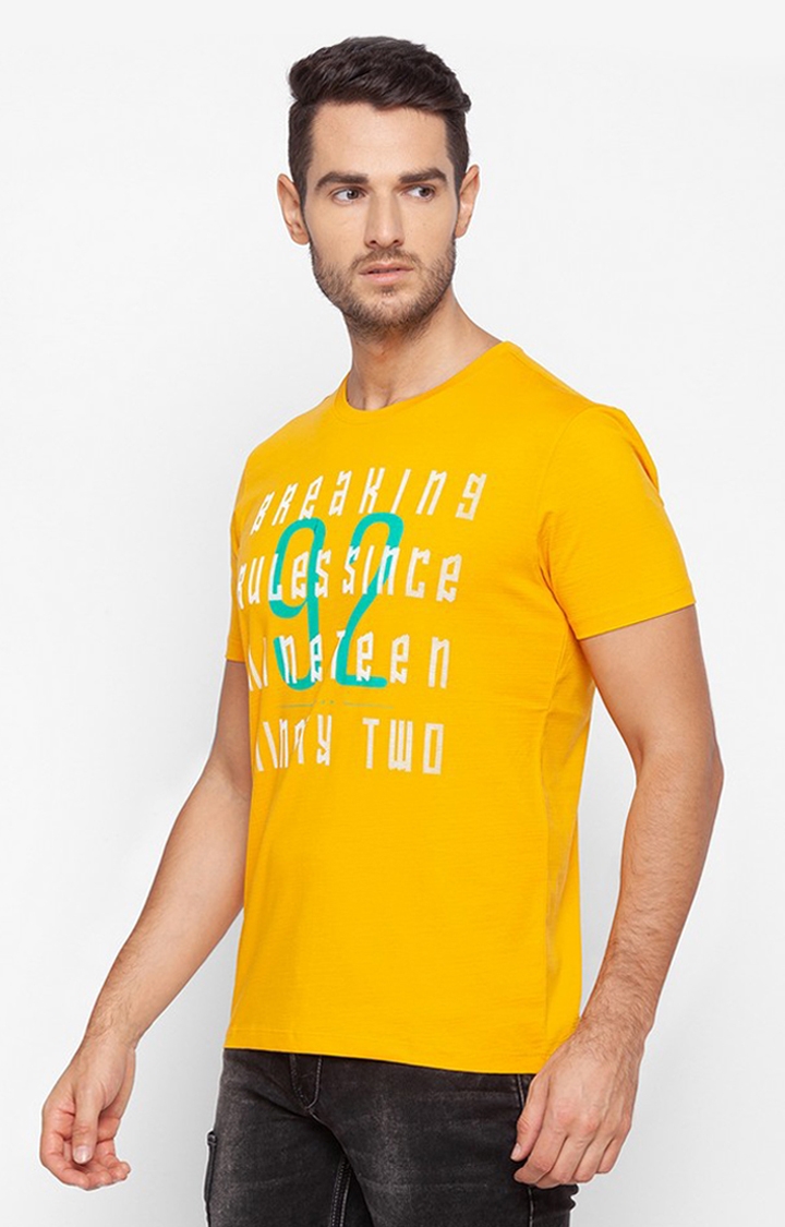spykar | Spykar Yellow Cotton Slim Fit T-Shirt For Men 2