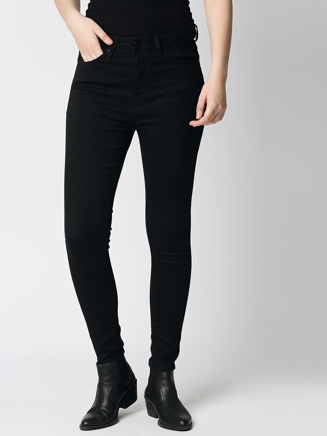 Women's Black Cotton Solid Skinny Jeans