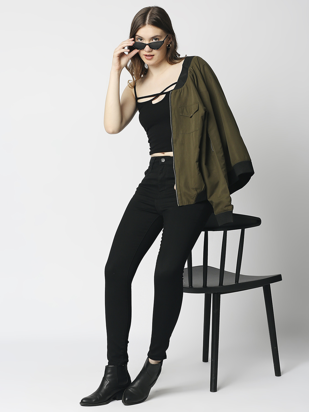 Women's Black Cotton Solid Skinny Jeans