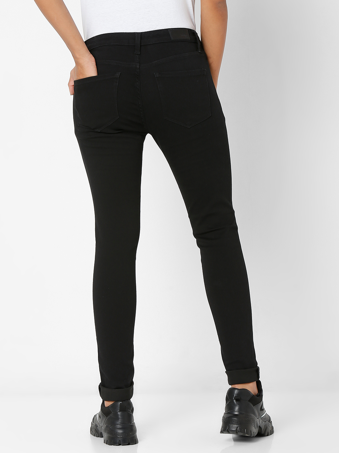 Women's Black Cotton Solid Skinny Jeans