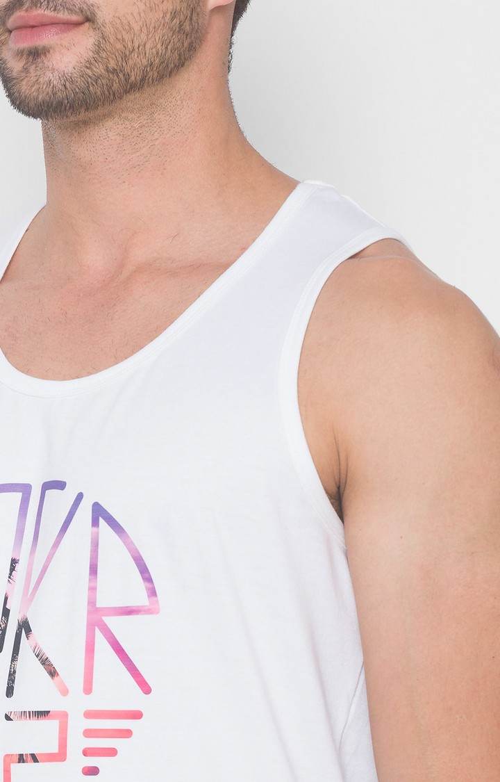 Spykar White Cotton T-Shirts (Slim)