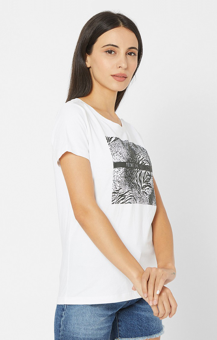 Spykar White Cotton Regular Fit T-Shirt For Women
