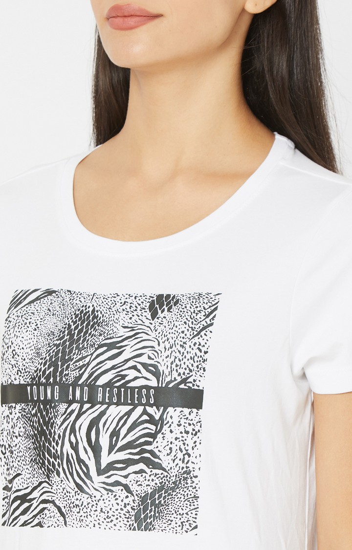 Spykar White Cotton Regular Fit T-Shirt For Women