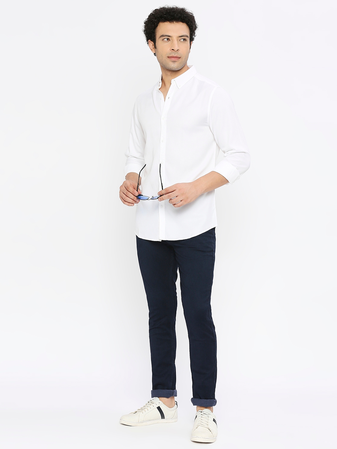 spykar | Spykar Men White Cotton Slim Fit Full Sleeve Plain Shirt 5