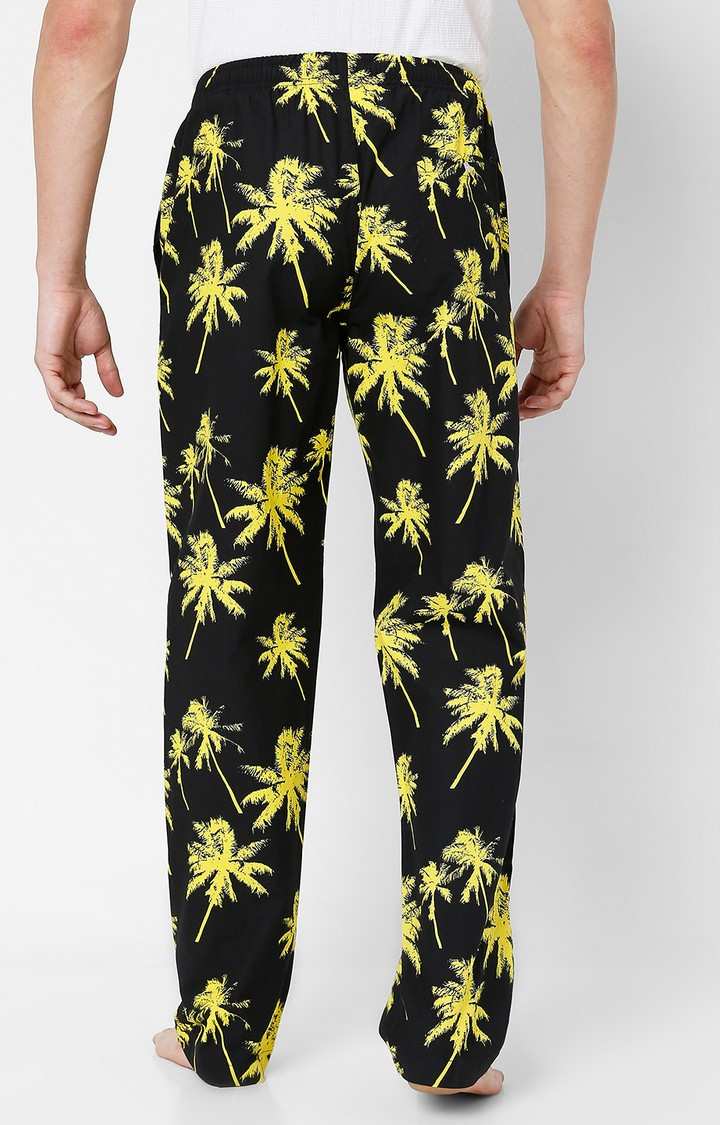 Underjeans By Spykar Men Black & Yellow Cotton Printed Pyjama