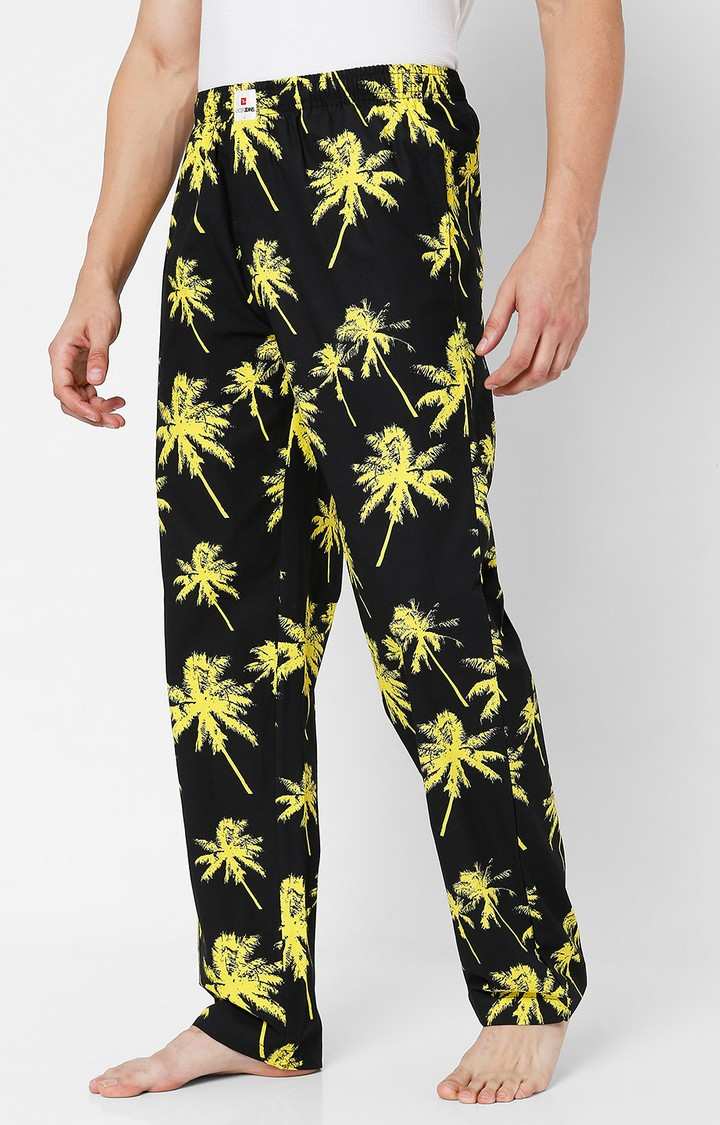 Underjeans By Spykar Men Black & Yellow Cotton Printed Pyjama