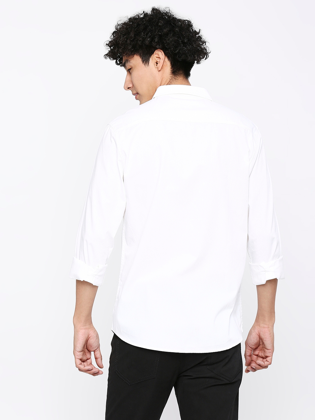 Spykar | Spykar Men White Cotton Slim Fit Plain Shirt 3