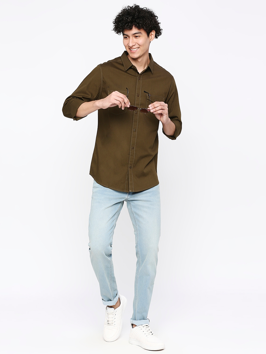 spykar | Spykar Men Military Green Cotton Slim Fit Plain Shirt 5