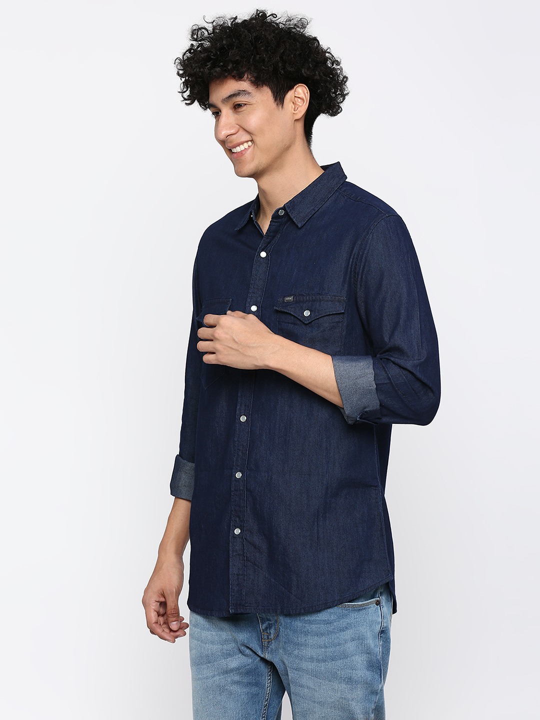 Spykar Men Dark Blue Cotton Slim Fit Denim Shirt