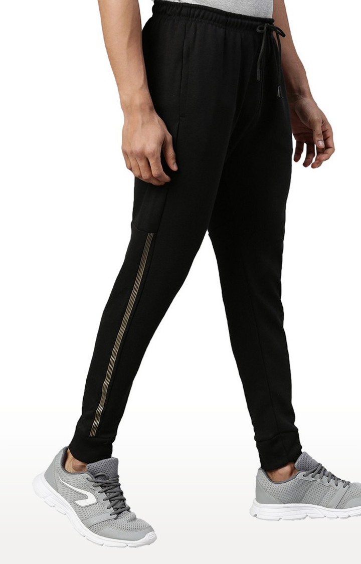 Men's Black Cotton Blend Solid Activewear Jogger