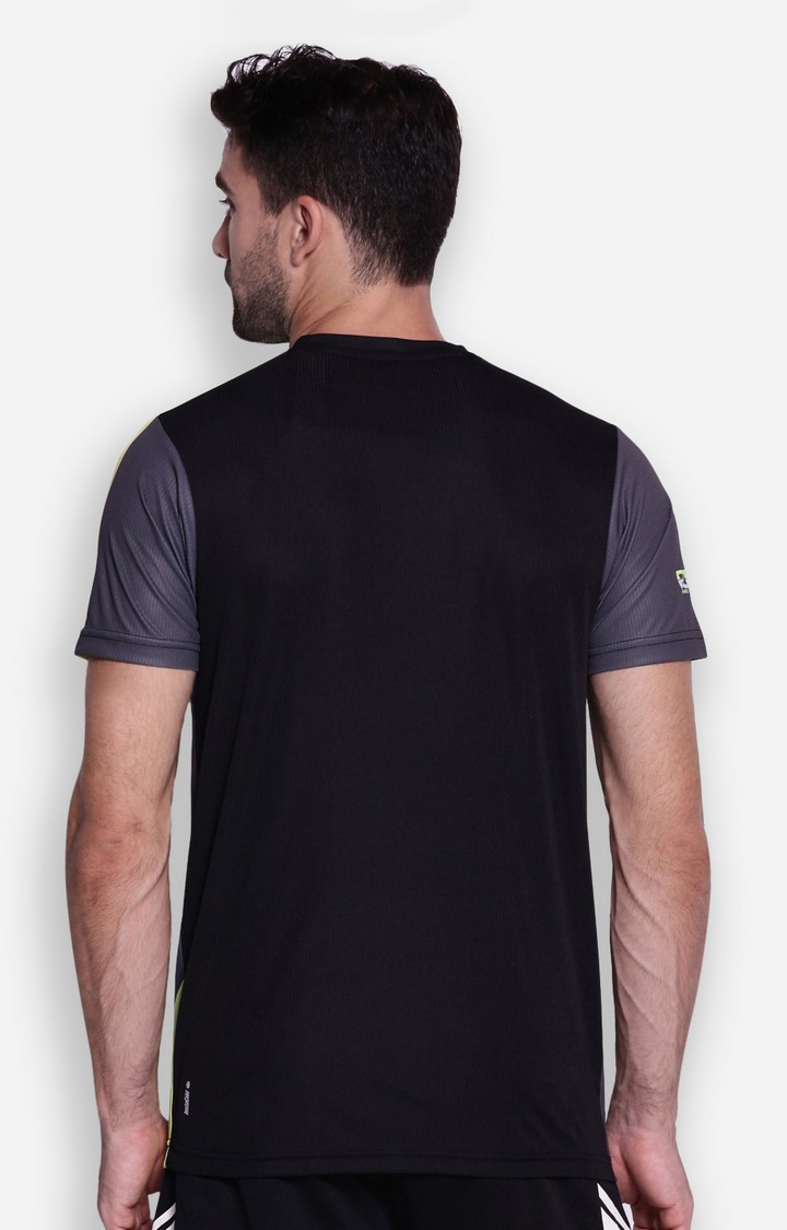 Men's Grey Cotton Blend Coloublock Activewear T-Shirt