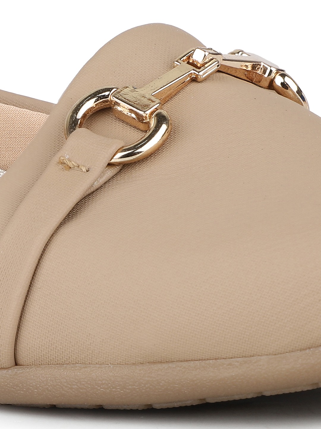 Inc.5 | Inc.5 Women Beige Casual Solid Round Loafers|3