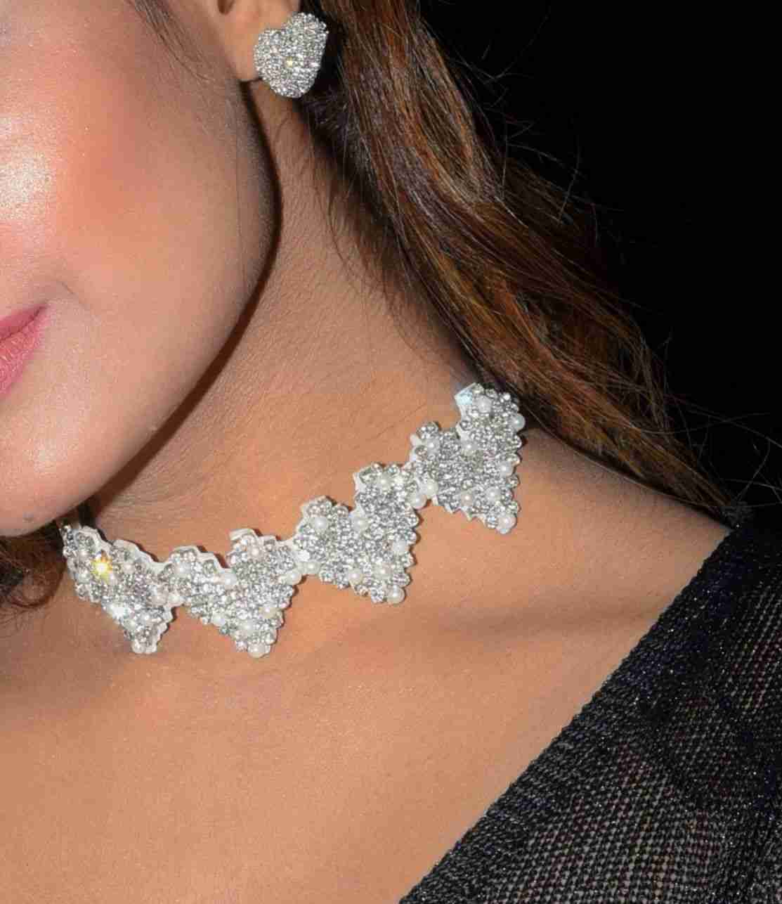 BOLD HEART CHOKER SILVER