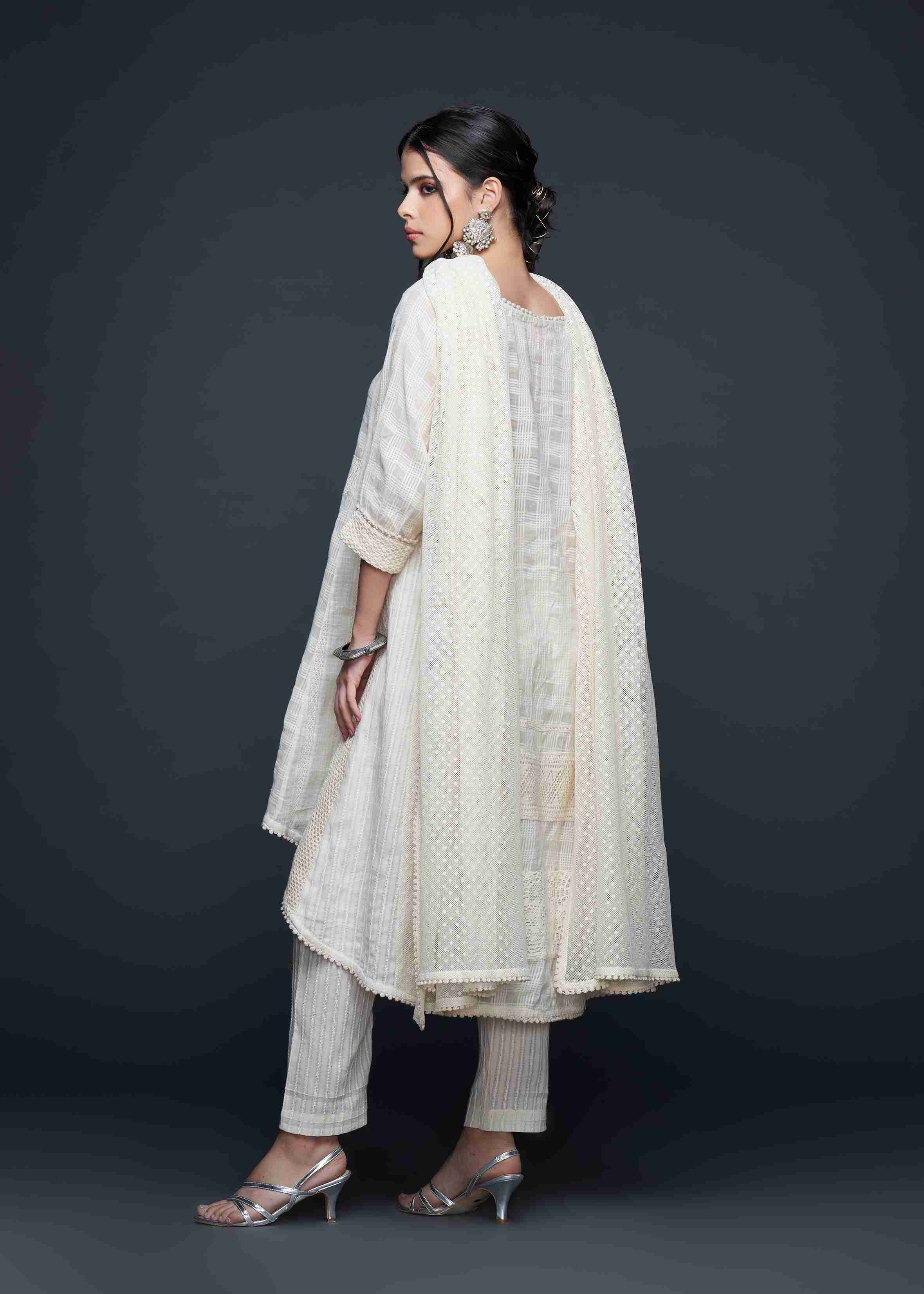 Off White Dupatta