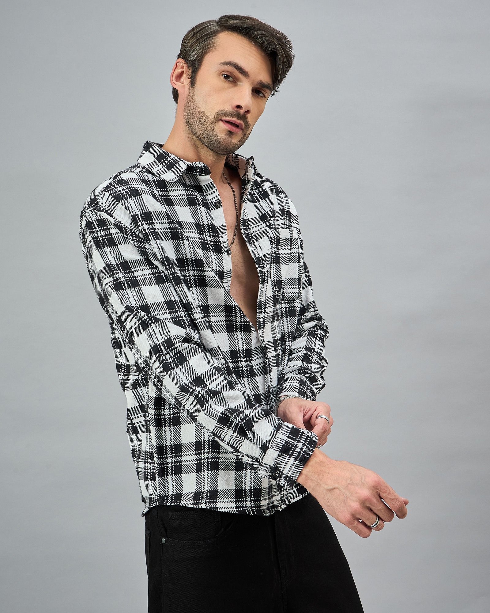 Chimpaaanzee Men White & Black Oversized Fit Shirt