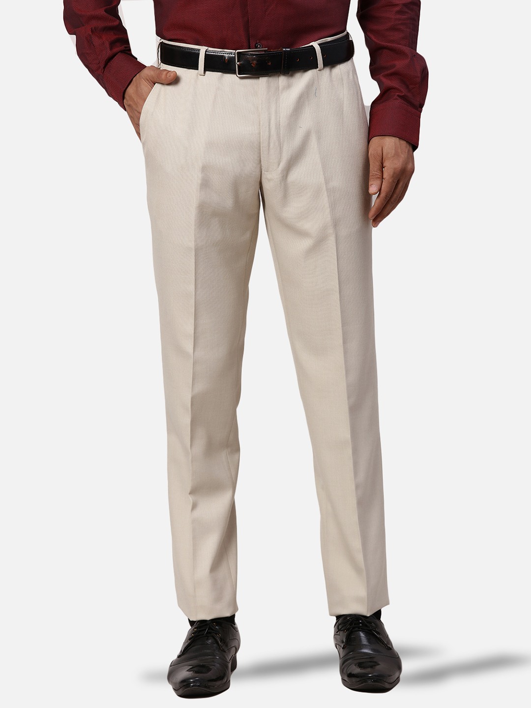 Men Slim Fit Structure Medium Fawn Trouser