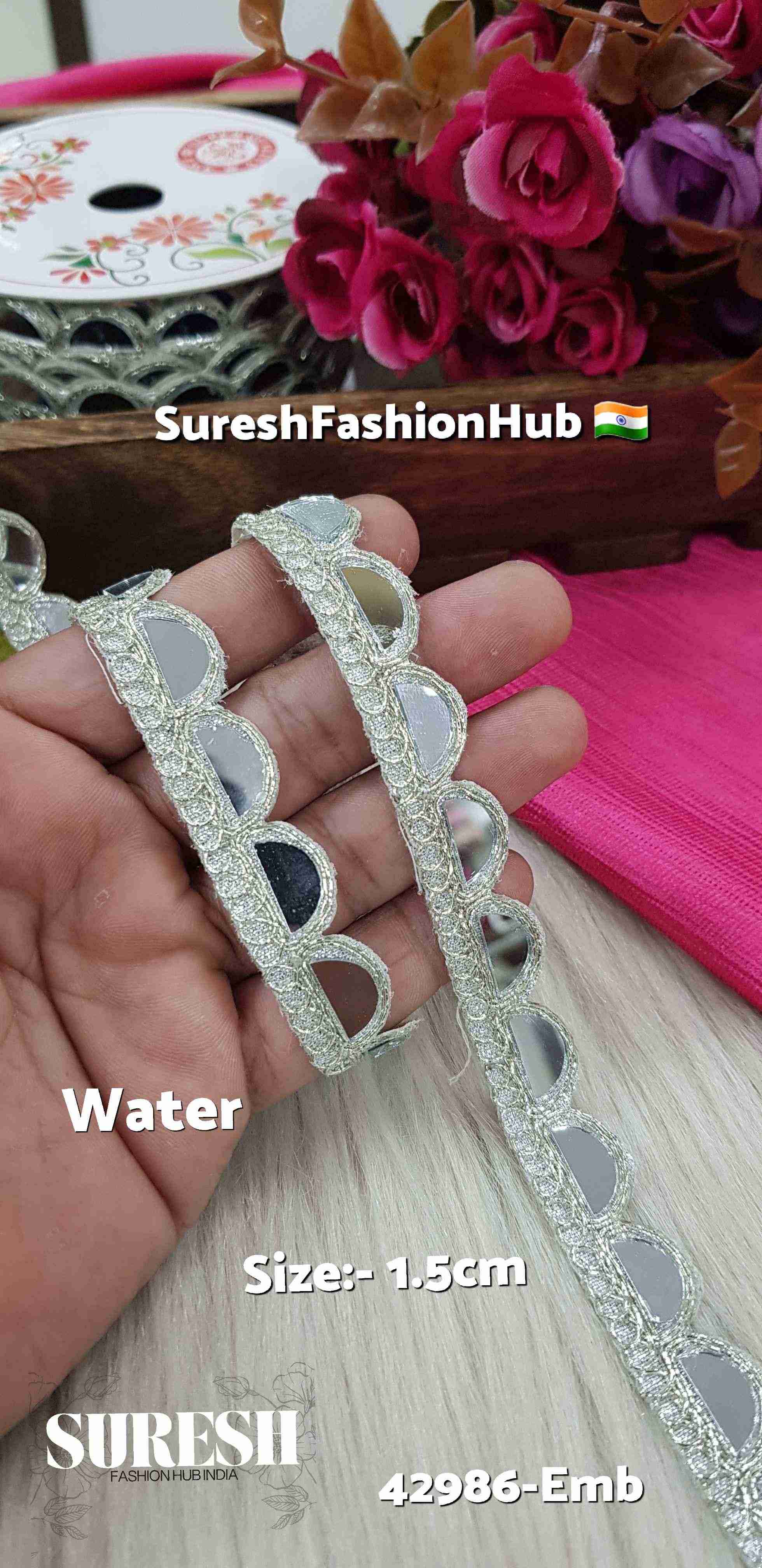 Crystal Dew Scallop Mirror Lace – Water | 42986-Emb