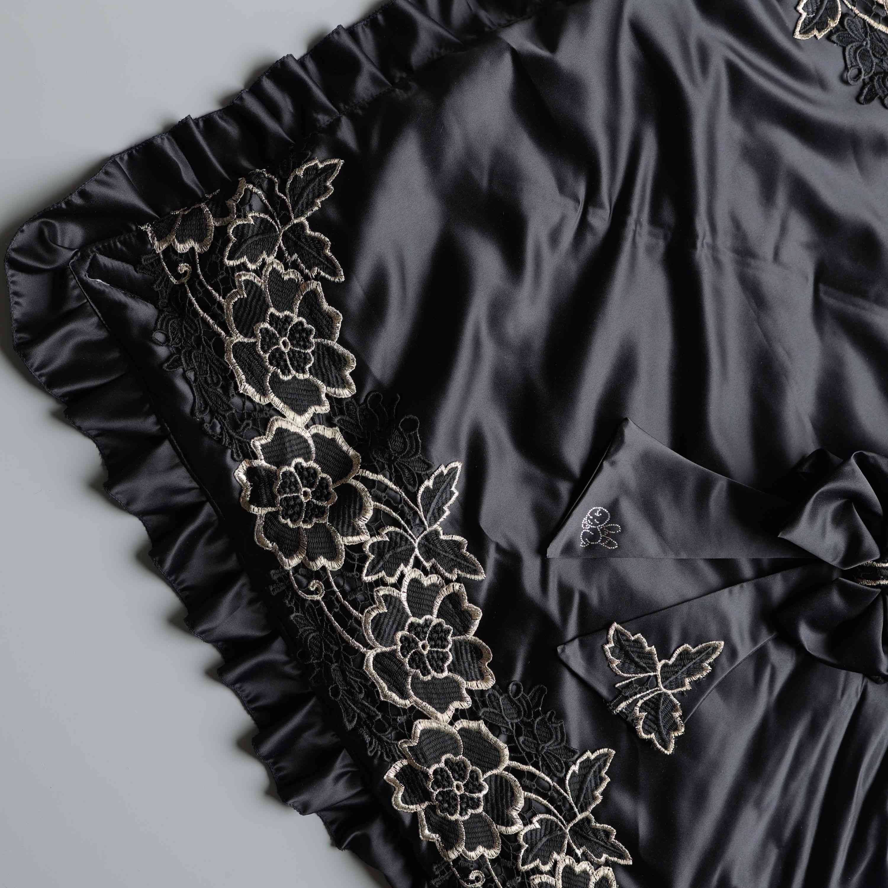 Royal Noir Drape Set