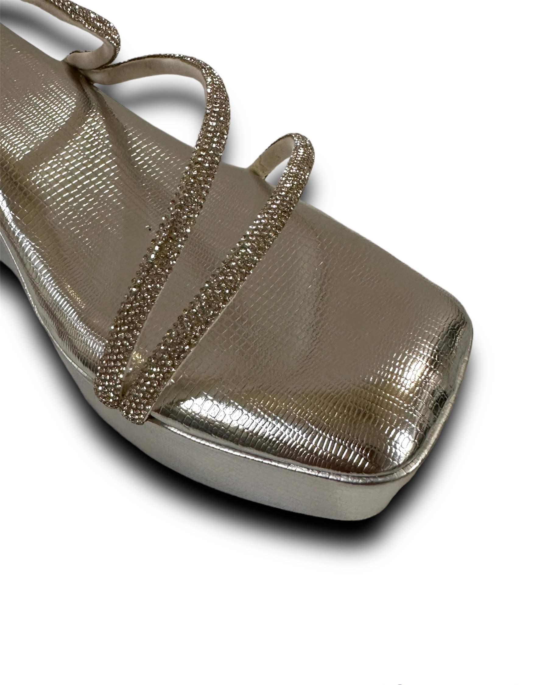 SILVER LIZZARD SPRING WEDGE